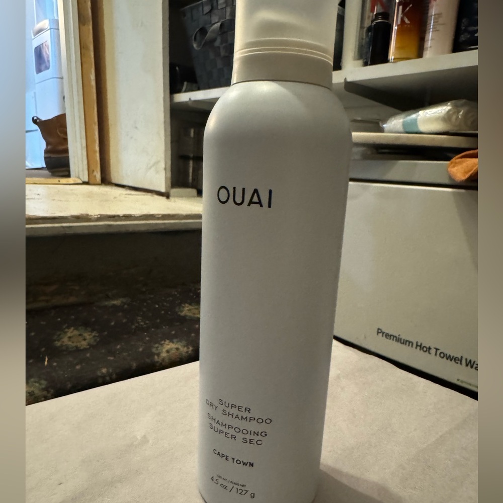 OUAI Super Dry Shampoo - Sleek White
